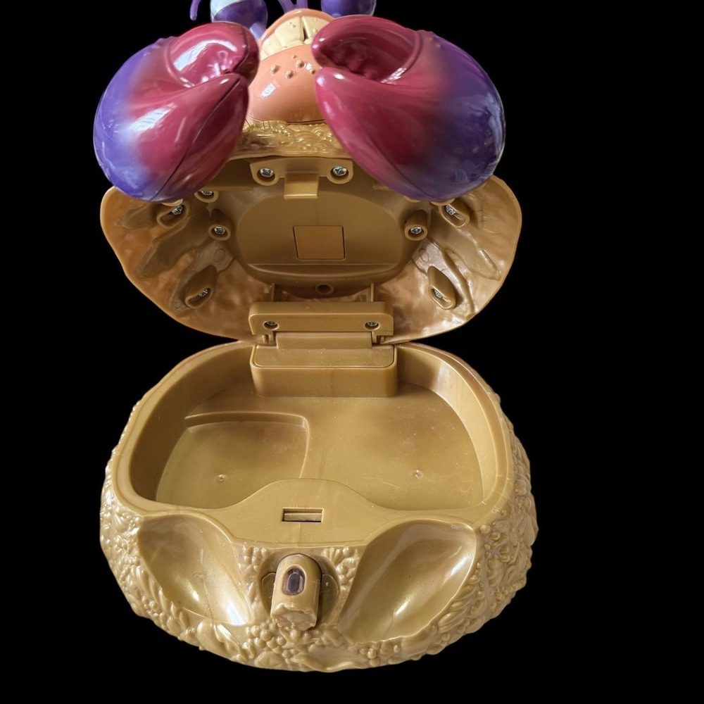 Moana Disney Tamatoa Crab Singing &‎ Lights Musical Jewelry Box Works! - Picture 7 of 8